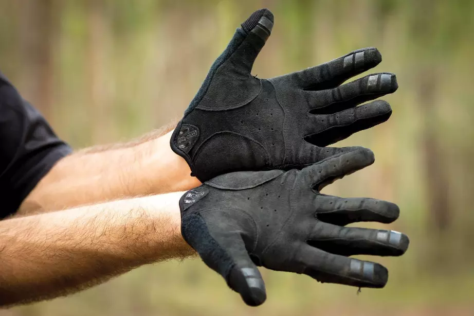 Giro DND Gloves – Black